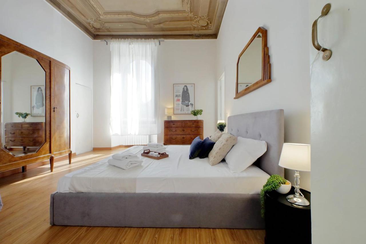 Cavour 2 Bedrooms Apartment Rom